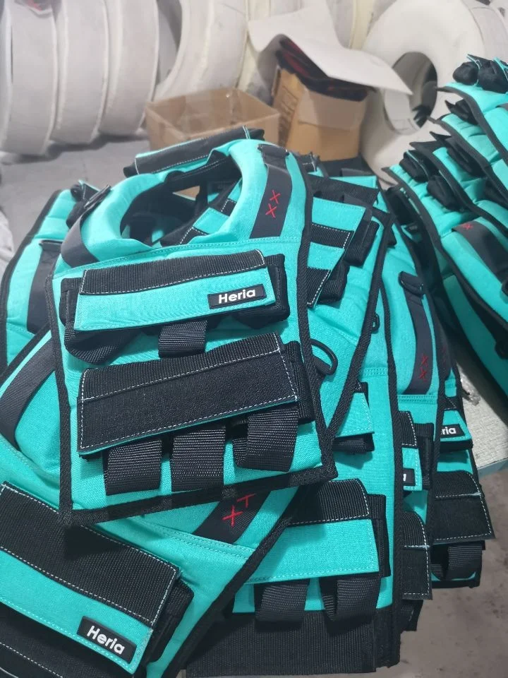 Custom Wholesale Fitness Lose weight Camouflage Adjustable Weight Vest Weight bearing fitness accessories training gym equipment