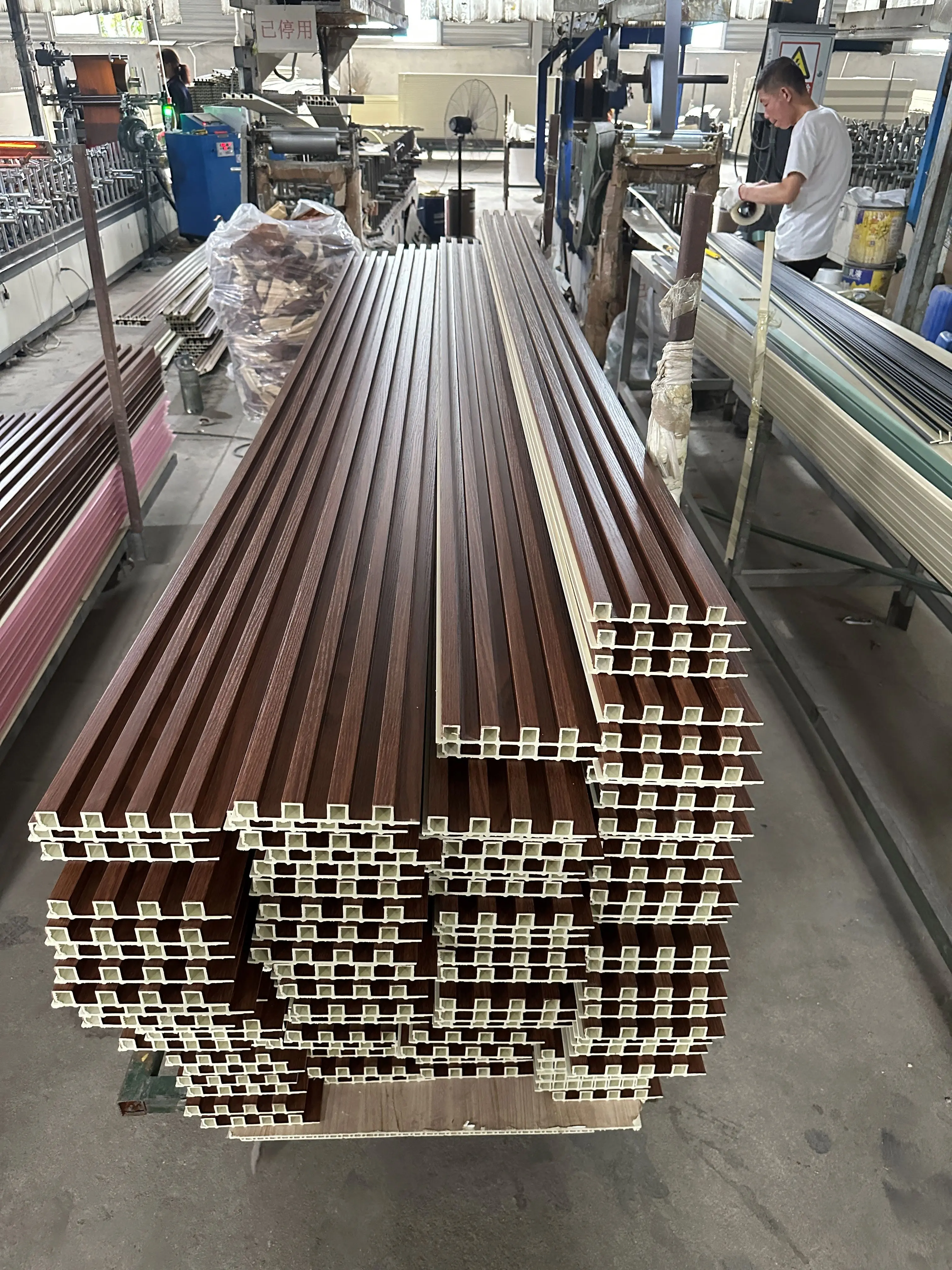 Modern wall cladding pvc wpc fluted wall panel wpc fence wall panel