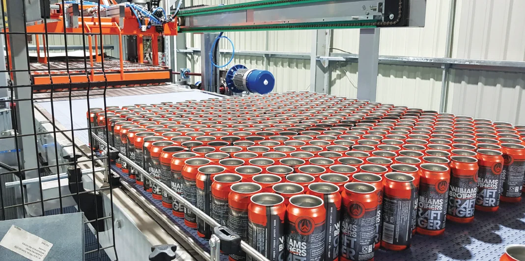 Automatic two-in-one aluminum  can filling, filling and sealing machine production line