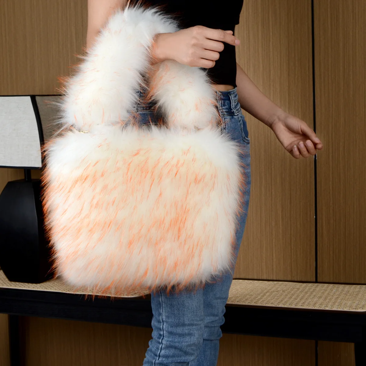 Plush Bag Fashion Handbag Faux Fur Personality One Shoulder Underarm Fur Bags For Ladies Winter Bags