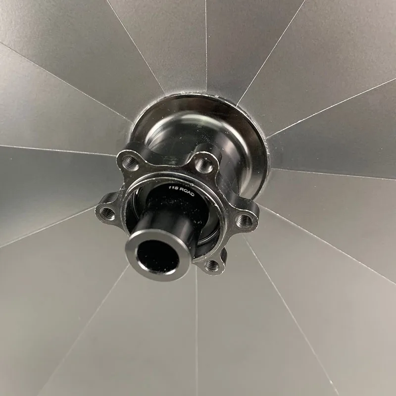 Chinese carbon track disc wheel treding hot product toray carbon fiber disc wheel carbon wheels