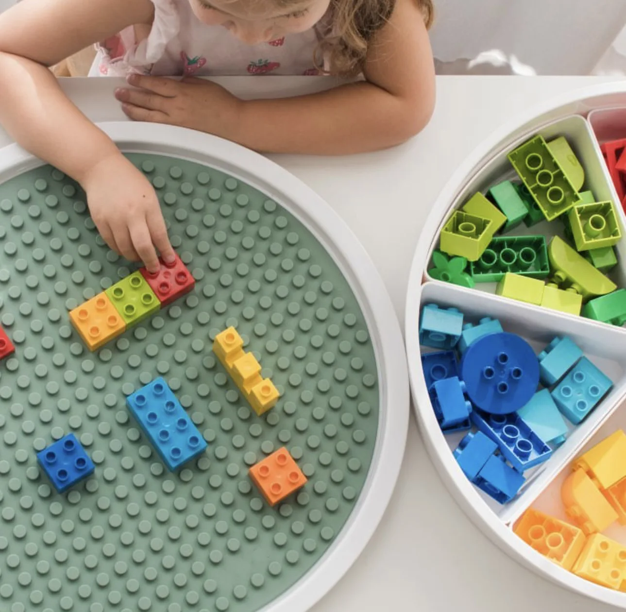 Amazon Hot Selling Sensory Basin Accessories Small and Medium-Size Silicone Block Pad Plastic Building Theme Toy for Children