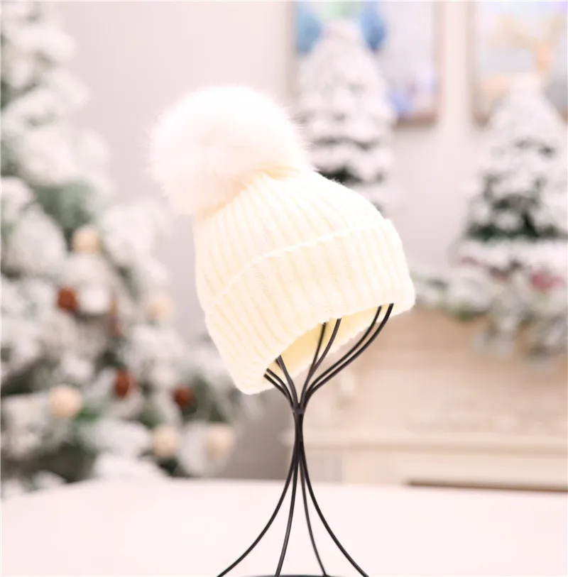 New autumn and winter knitted hat oversized real fox fur ball ladies warm hat