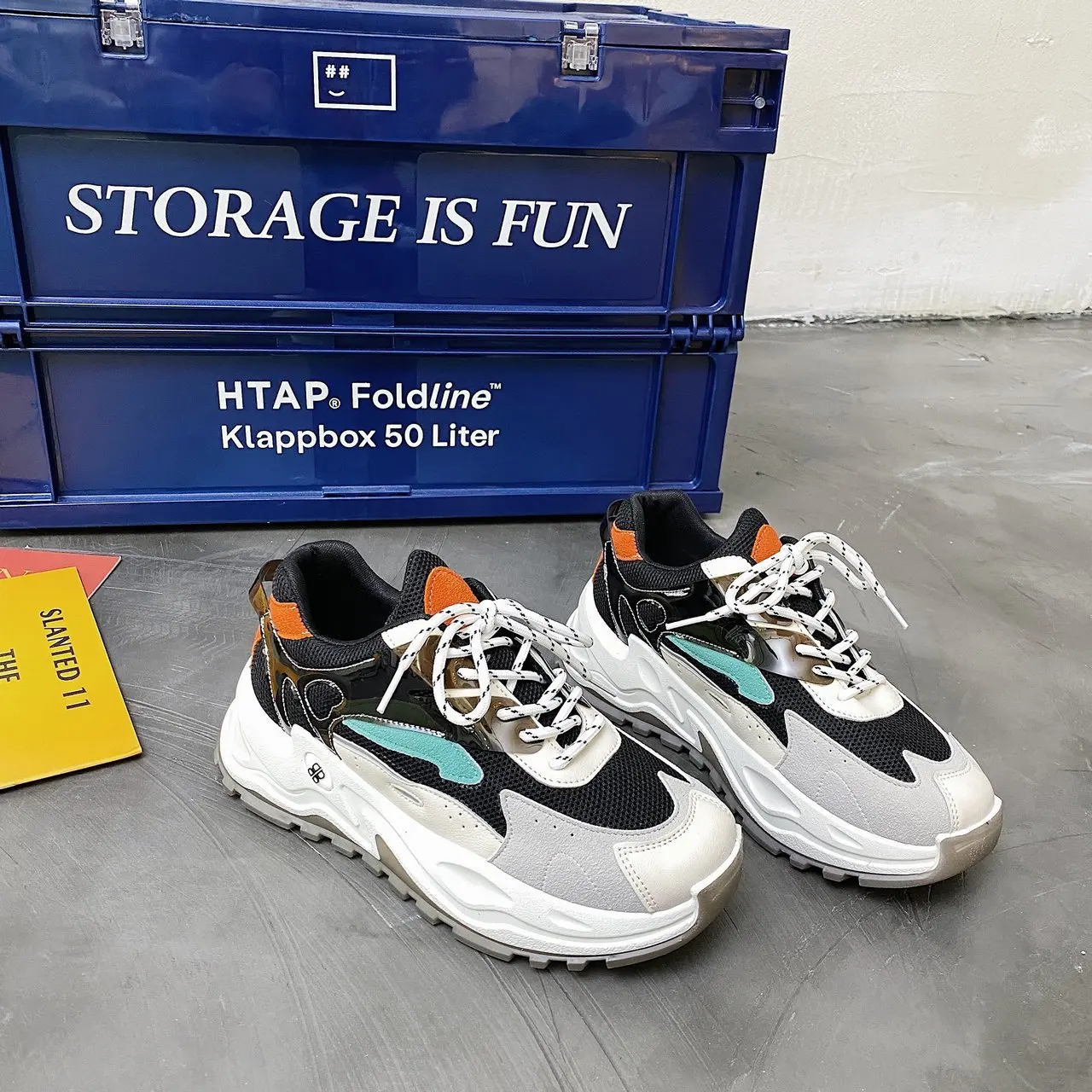 
New design hot sale factory spot sport shoes girls 2021 women shoes sport running 