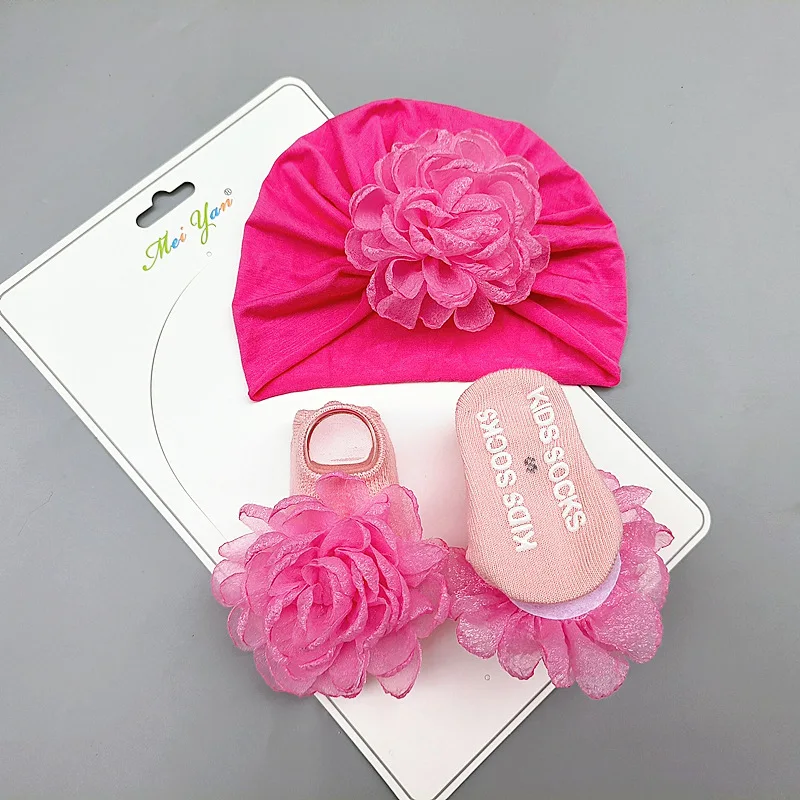 Cute flower Decoration 0-12 months Hat Autumn newborn baby cap socks Newborn winter boys and girls socks cap