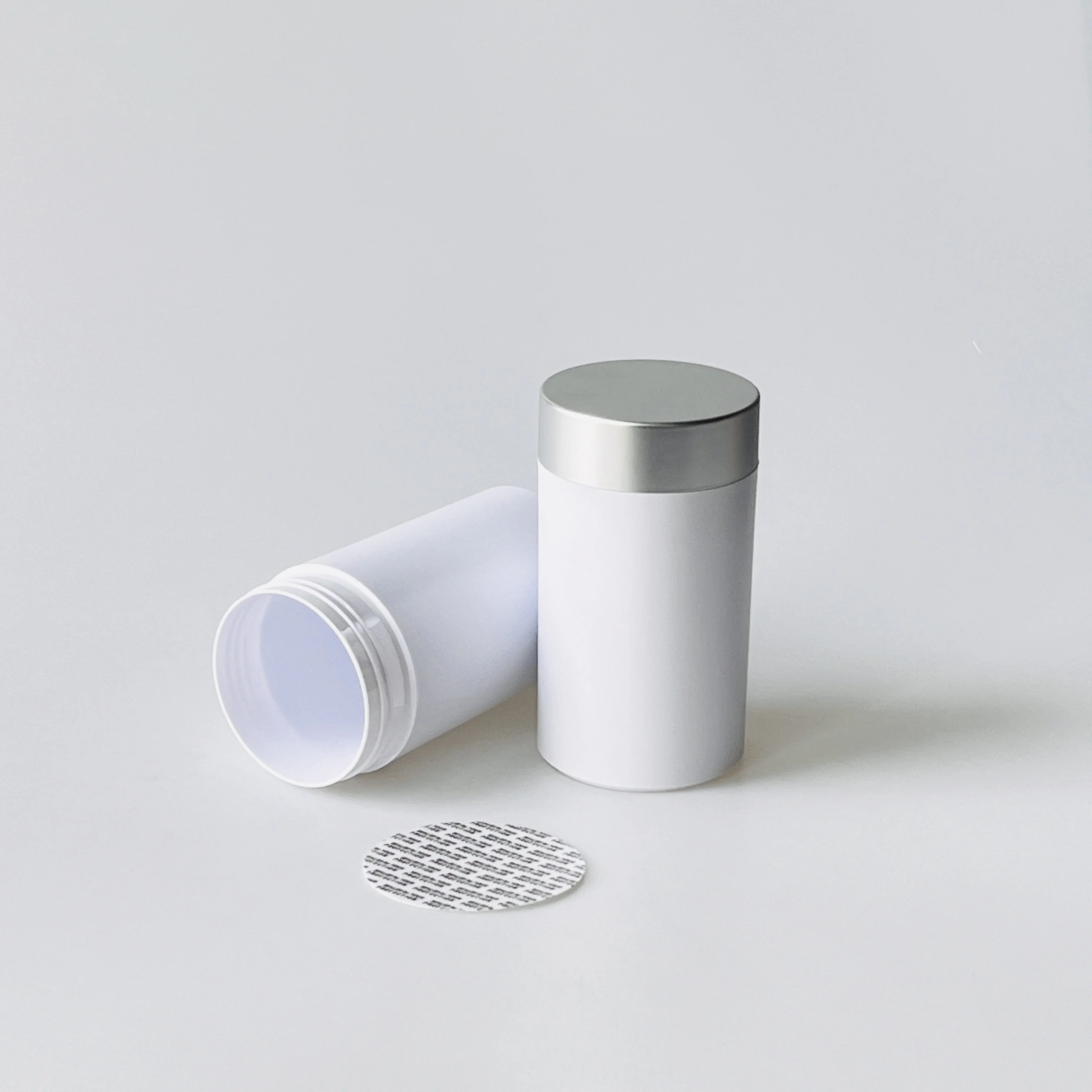 Beige Empty 60 90 Pill Capsules Gummies Bottles PET Container for Plain Supplements Packaging Wholesale 150ml 300ml