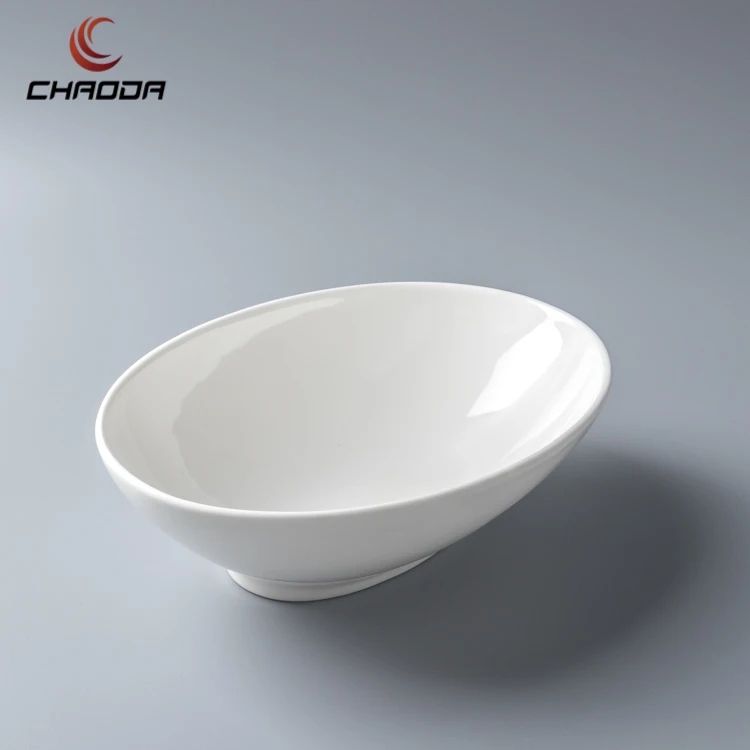 High Quality White Boat Shape Porcelain Dessert Bowl Hotel Porcelain Tableware Ceramic Oval Salad Bowl Ceramic Dinner Set
