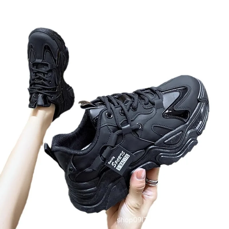 Daddy autumn explosion thick soled black female 2024 new all-match mesh breathable casual sports shoes