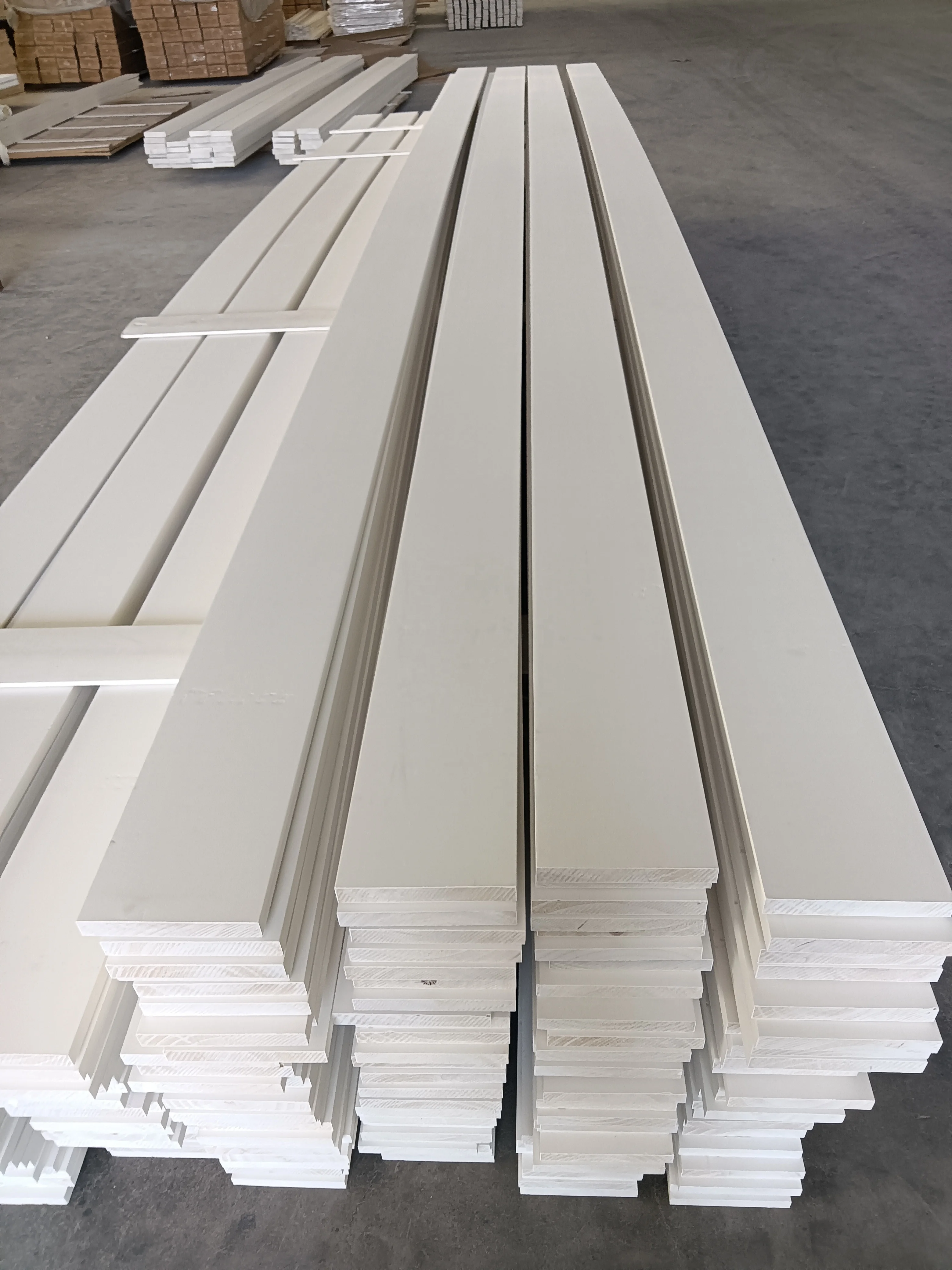 OEM/ODM White Primed Wall Trim Baseboards Skirting Boards Wood Mouldings