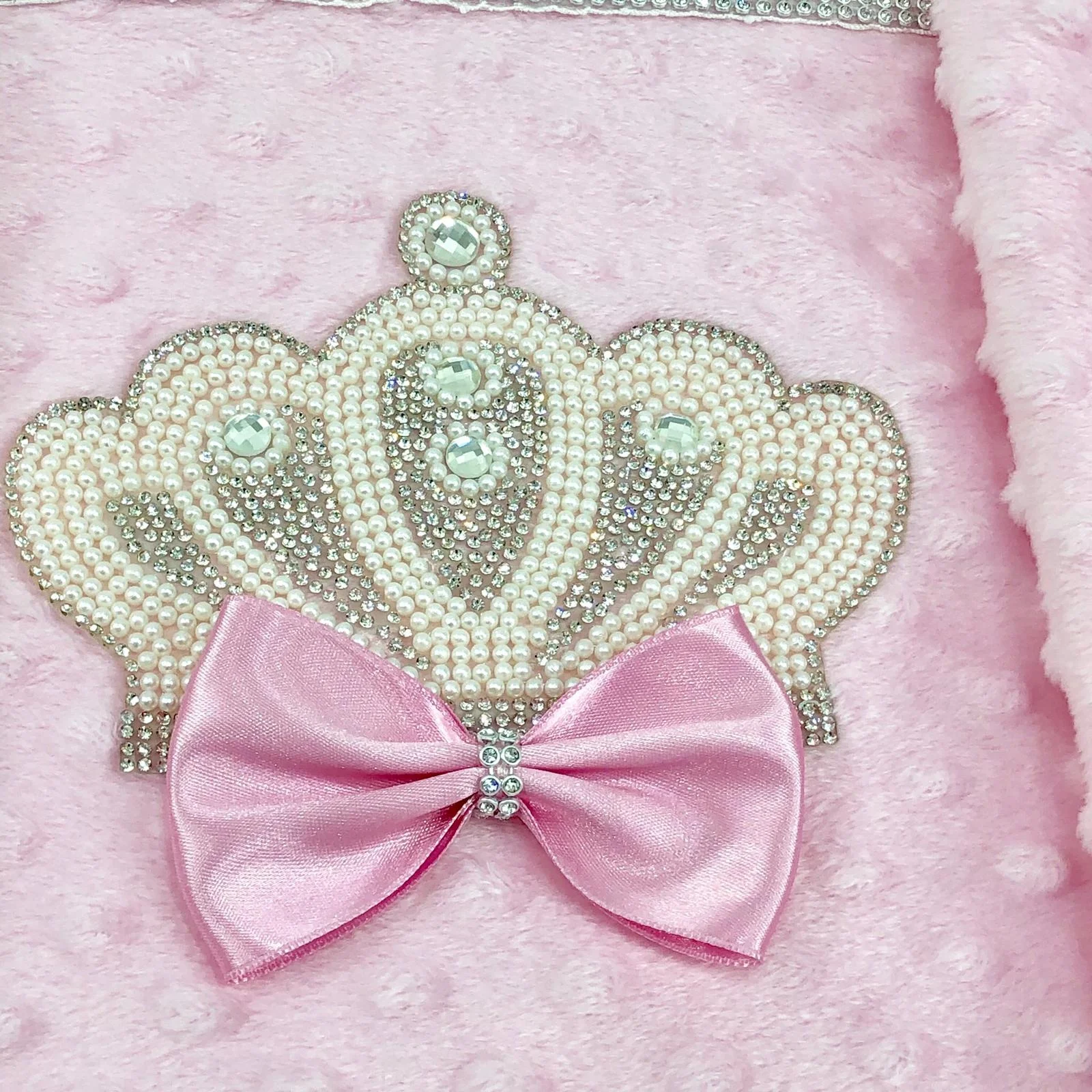 Comfortable Soft Baby Blanket Crowned Pink Blanket Wholesale Custom Newborn New Design Portable Soft Swaddle Bamboo Bubble