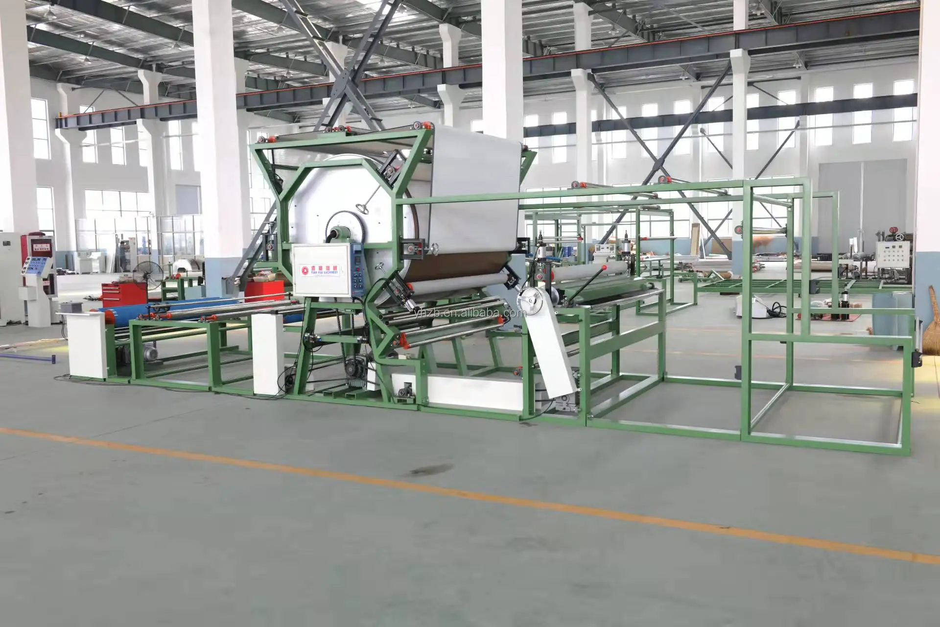 Hot Sale Fabric Water Adhesive Base Net Belt Laminating Machine Price For Sponge Foam Shoes Textie