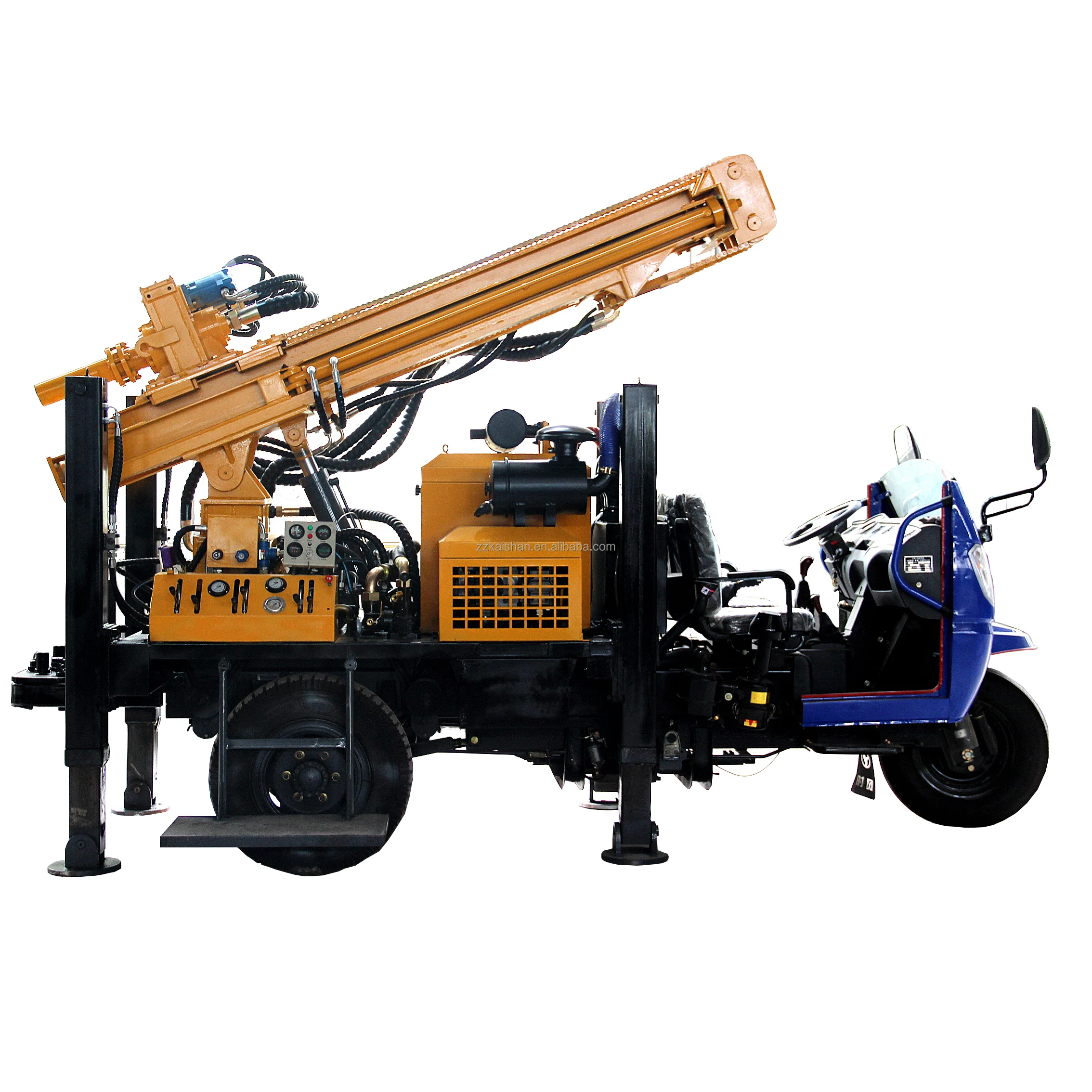 Car moved vehicle-mounted water well drilling rig