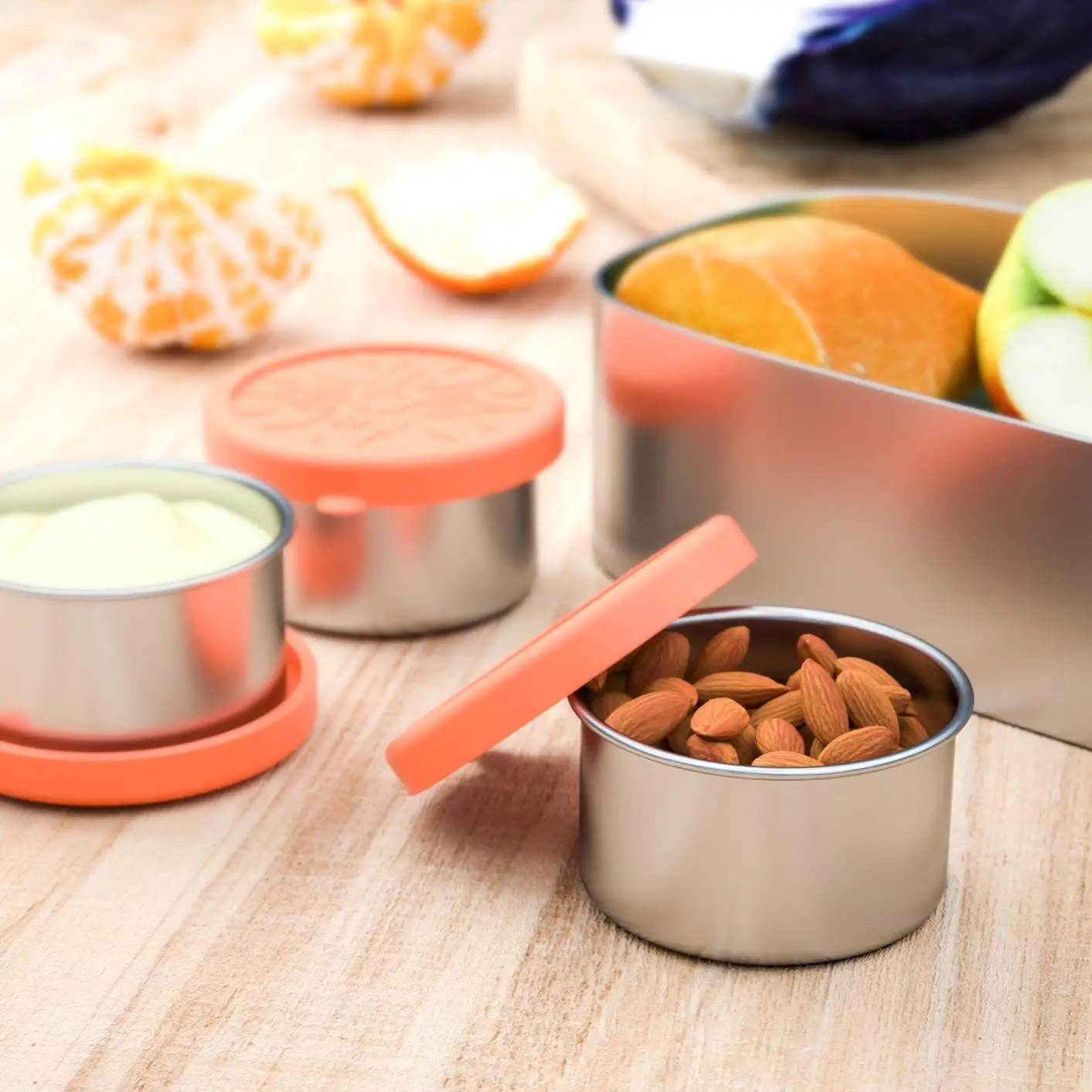 18/8 Stainless Steel Condiments Jars and Food Storage Containers Multiple Size Snack Sauce Pot With High Quality Silicone Lid