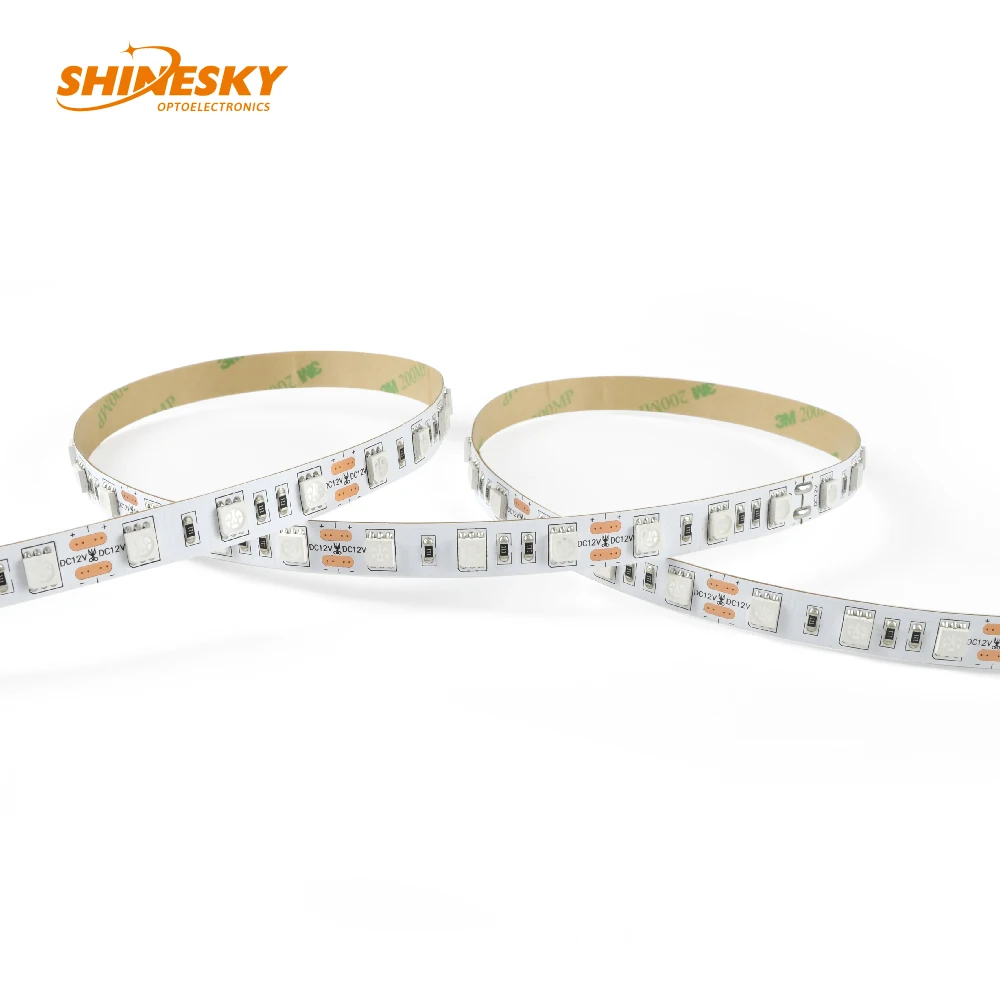 Заводская цена для SMD 5050 60 светодиодов/м 120 высокой яркости Высокая эффективность более 70 лм/Вт светодиодные полосы света