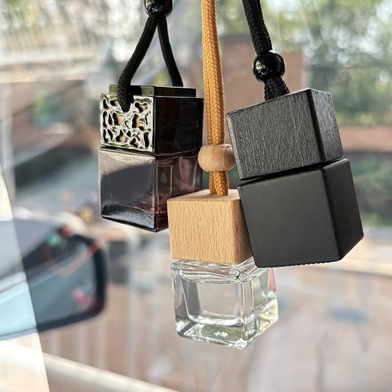 High Quality MINI Car air fresher 5ml 8ml Car Vent hanging Empty Air Freshener Diffuser Perfume Oil Bottles With wooden Clip