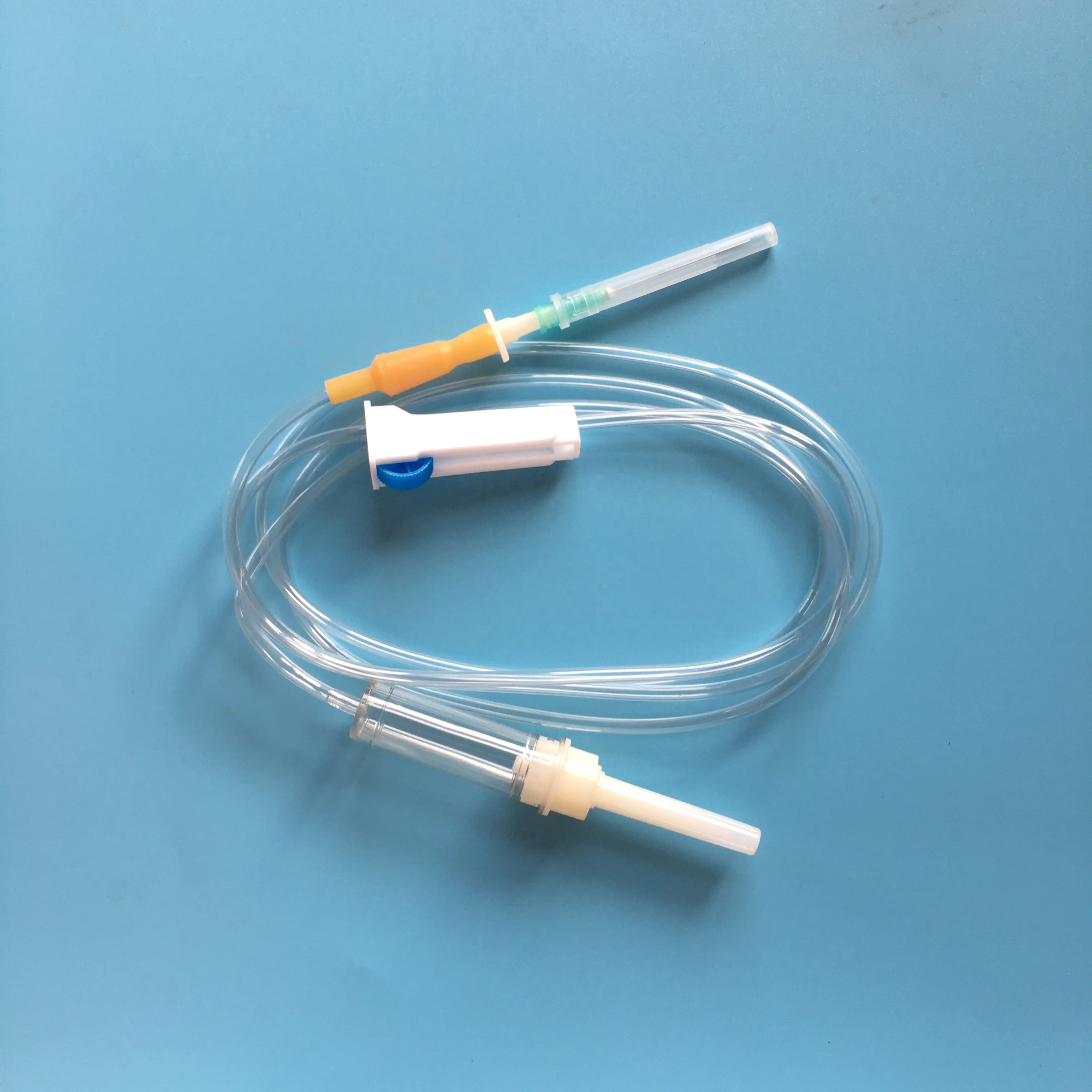 Одноразовый инфузионный Подарочный набор с иглой для одноразового использования 21 г, Одобрено CE и ISO