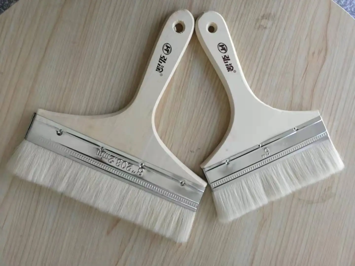 Кисти Hongtu с длинной деревянной ручкой, плоские кисти для рисования