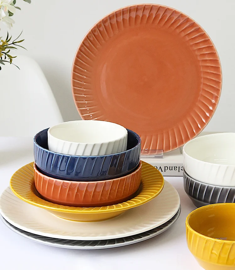 Wholesale embossed spiricle glossy glaze multi-colored wedding restaurant home used table ceramic dinnerware dinner