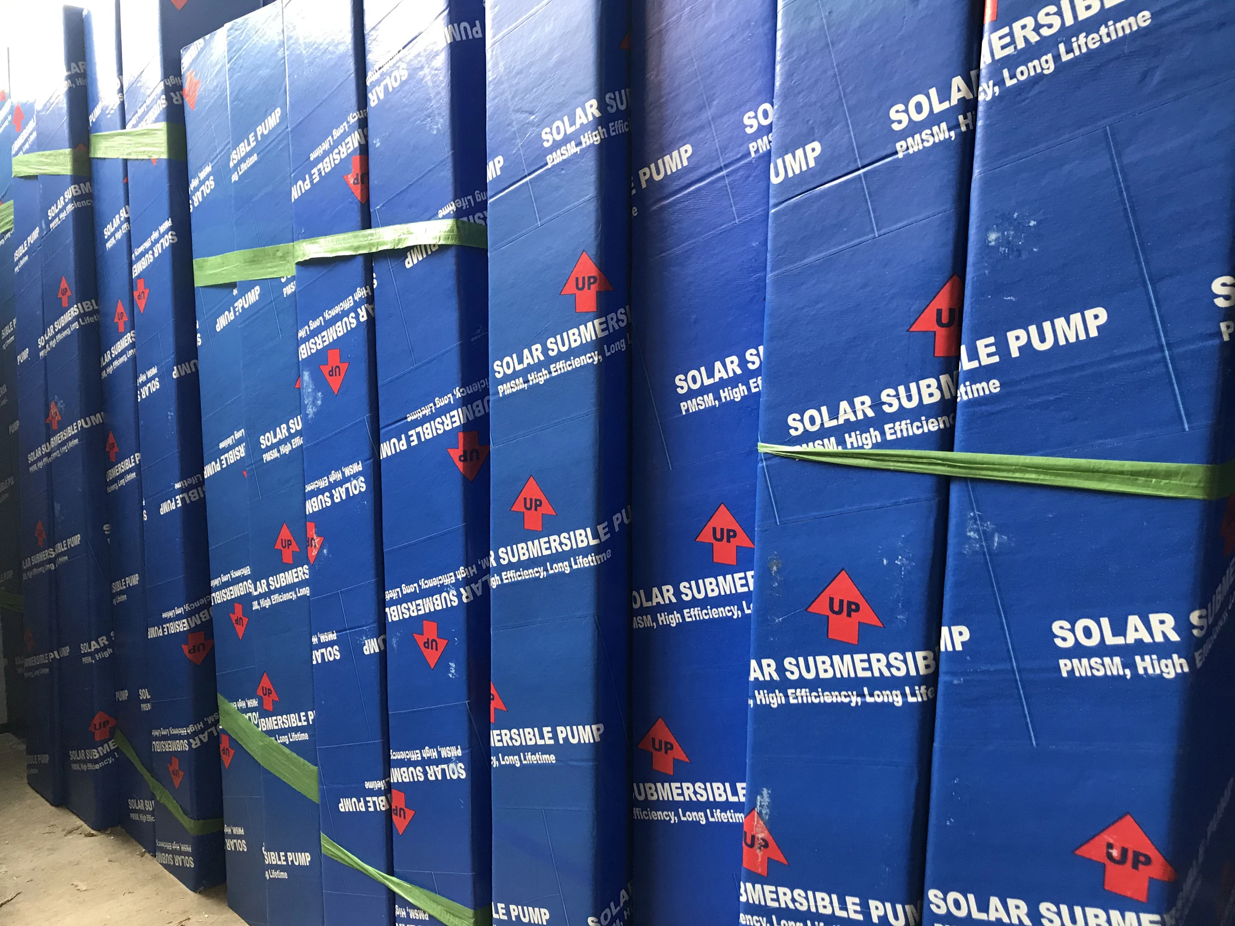  Jilu 2hp 4 дюймовый центробежный погружной насос с солнечной батареей большой поток для орошения в сельском