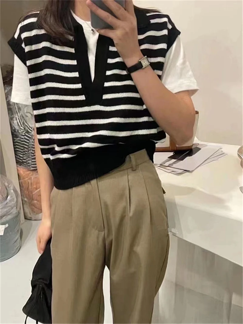 Spring Autumn Women Sweaters Pullovers Striped Sleeveless Knitted POLO Collar Wild Short Vests
