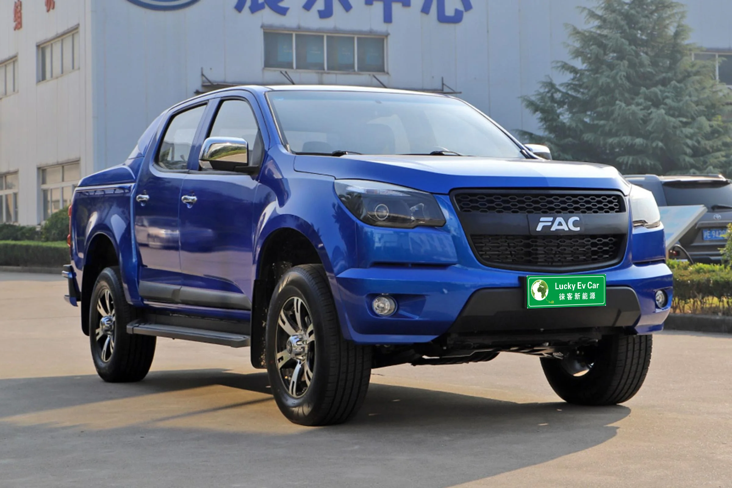 High Quality New Car Faw Raytheon 2.5T Faw New Energy Vehicles Faw Pickup Truck  4WD Luxury of Pickup Truck