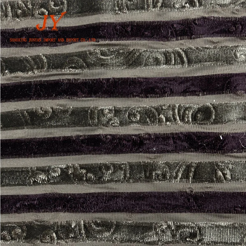 
free sample low moq super soft embossed velvet mink blanket polyester stripe fabric 