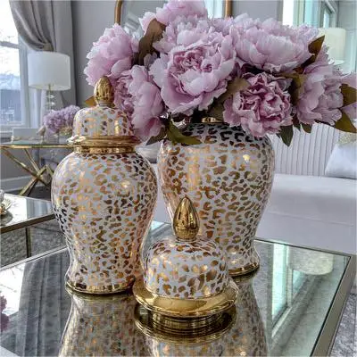 Factory wholesale ceramic vase Nordic style white vase ceramic ginger jar tabletop vase for home wedding decoration