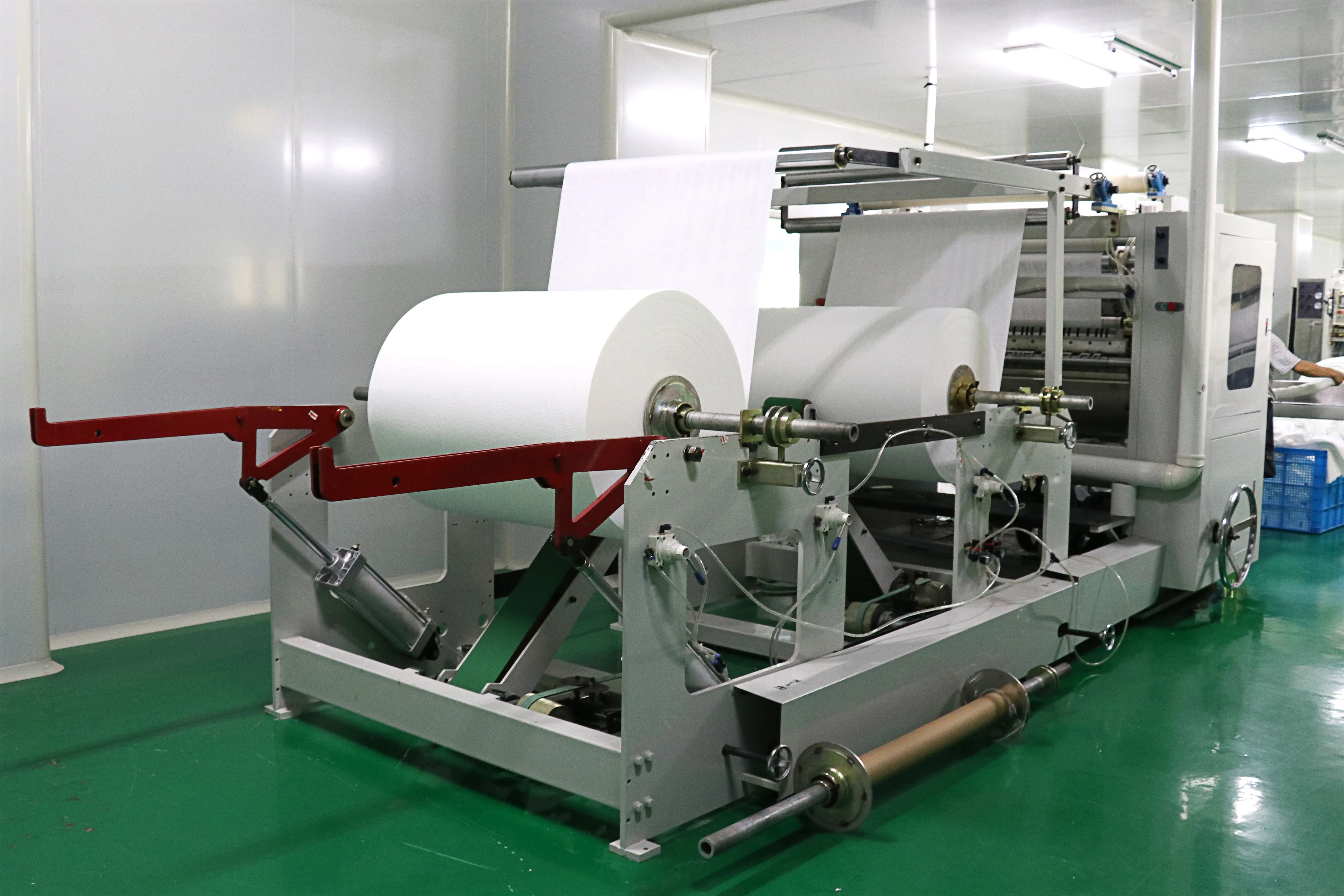 100%bamboo spunlace nonwoven fabric wet moistened baby wipes towel cleaning with plastic cover