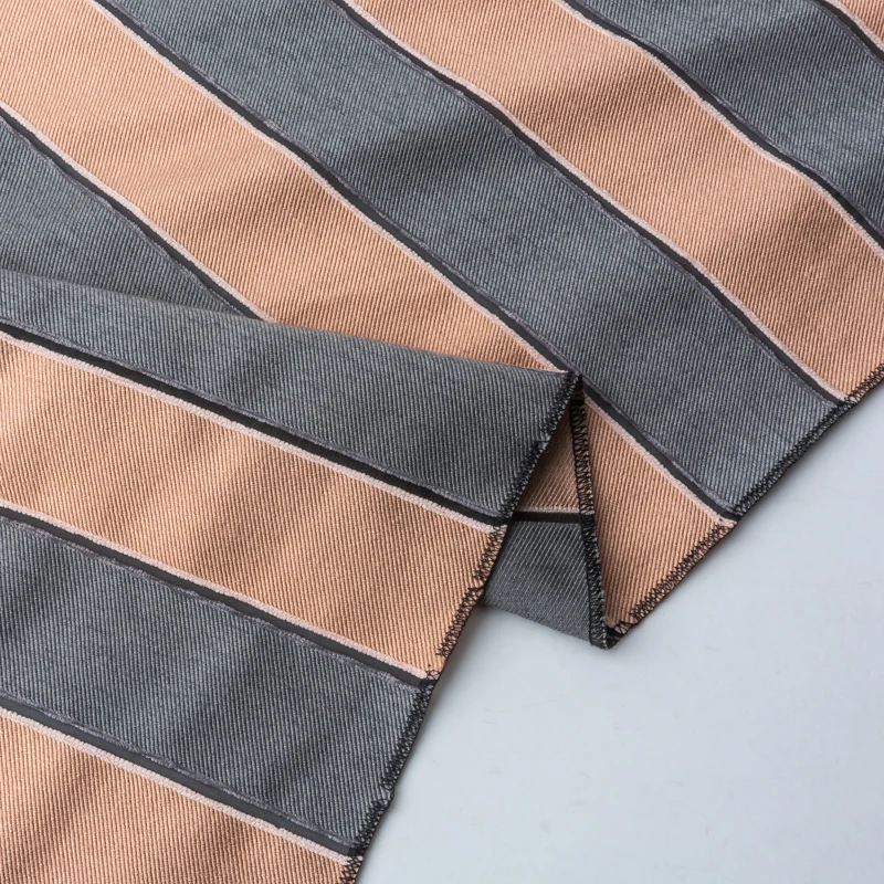 KEER Manufacturer Customized Wholesale New Arrivals Luxury High Quality JYX2319-L Brocade Fabric Jacquard