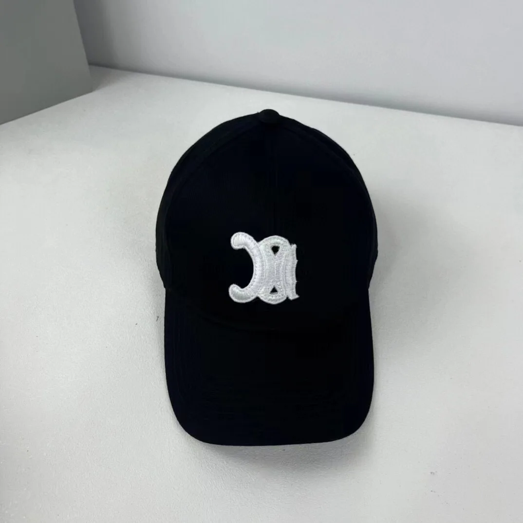 C Letter Luxury Designer Performance Casquette Baseball Cap Waterproof Fabric Custom Logo Sporty Trucker Style for Men Women