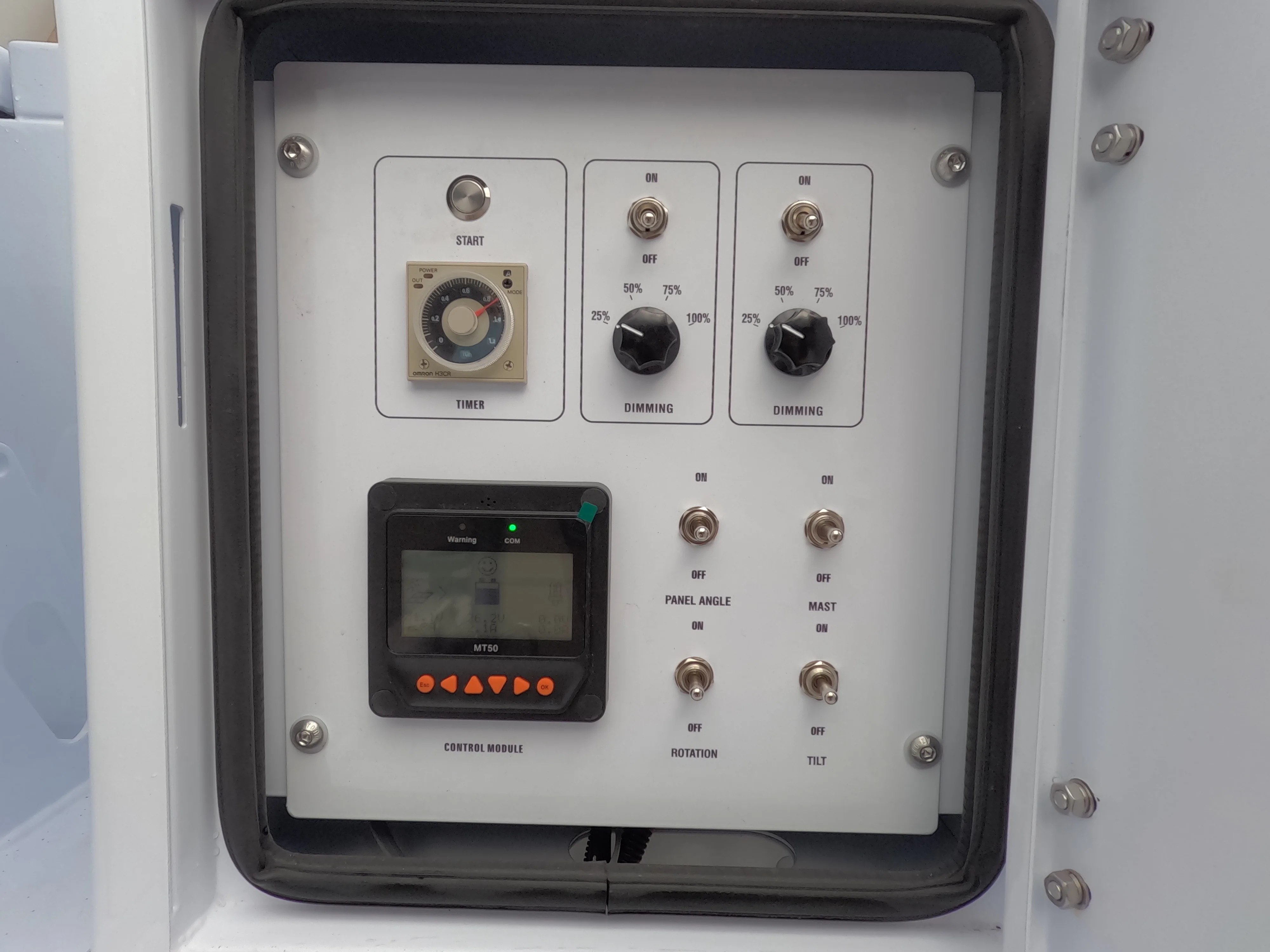 Solar panel 350  adjustable 2 Panels Mobile Lighting Rooftopped Solar Power Lighting Tower Trailer For Construction Site