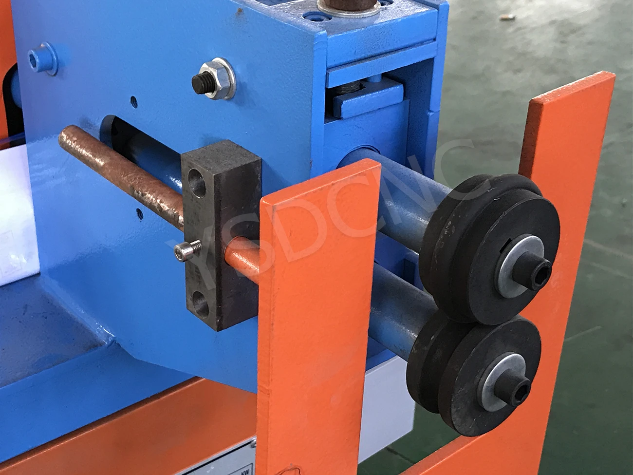 Spiral roller grooving machine tube beading machine electric reel ray machine
