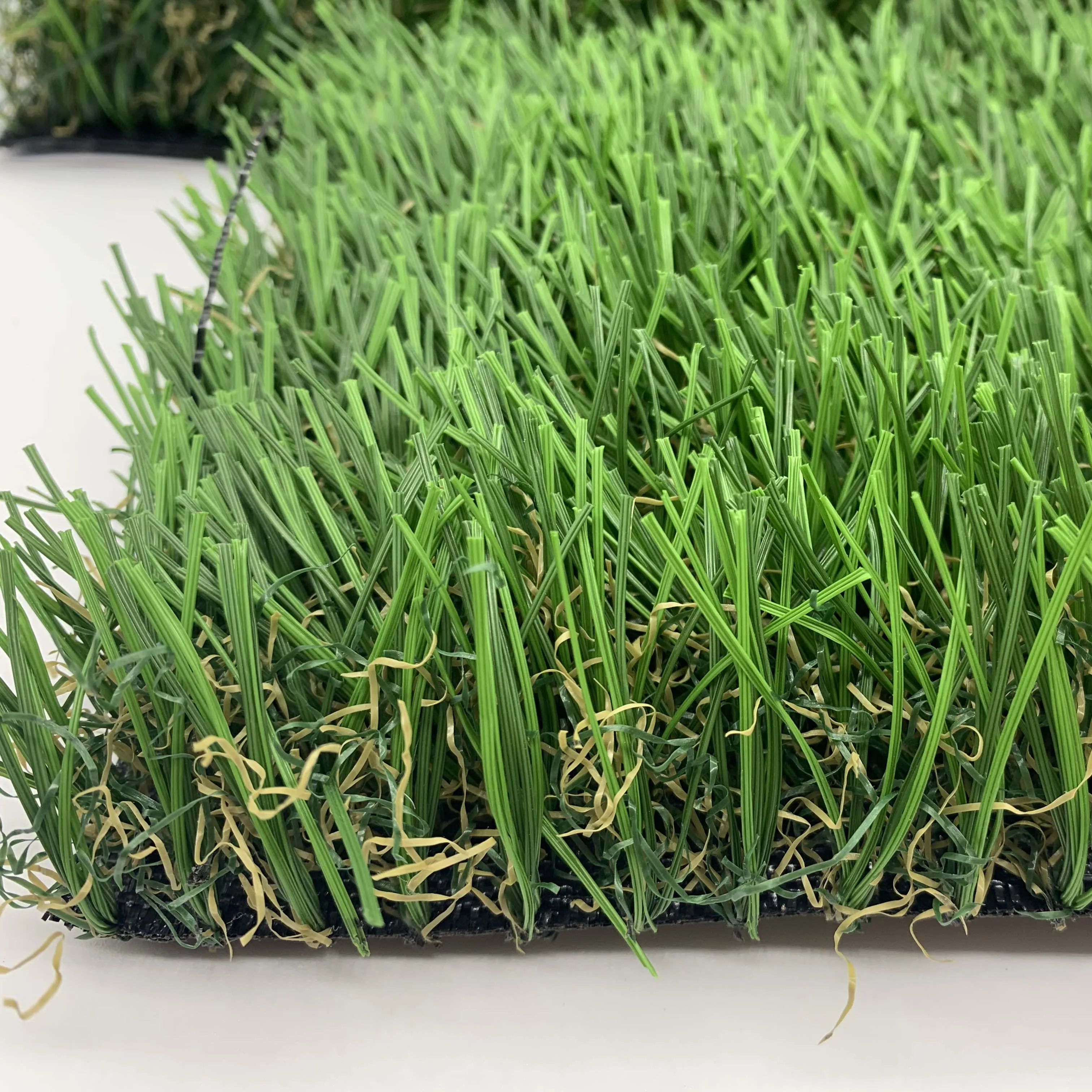 LFL Landscaping Synthetic Turf Artificial Grass 30mm 35mm 40mm 45mm 50mm UV-8-12 Green Artificial Grass for Garden 2*25m/4*25m