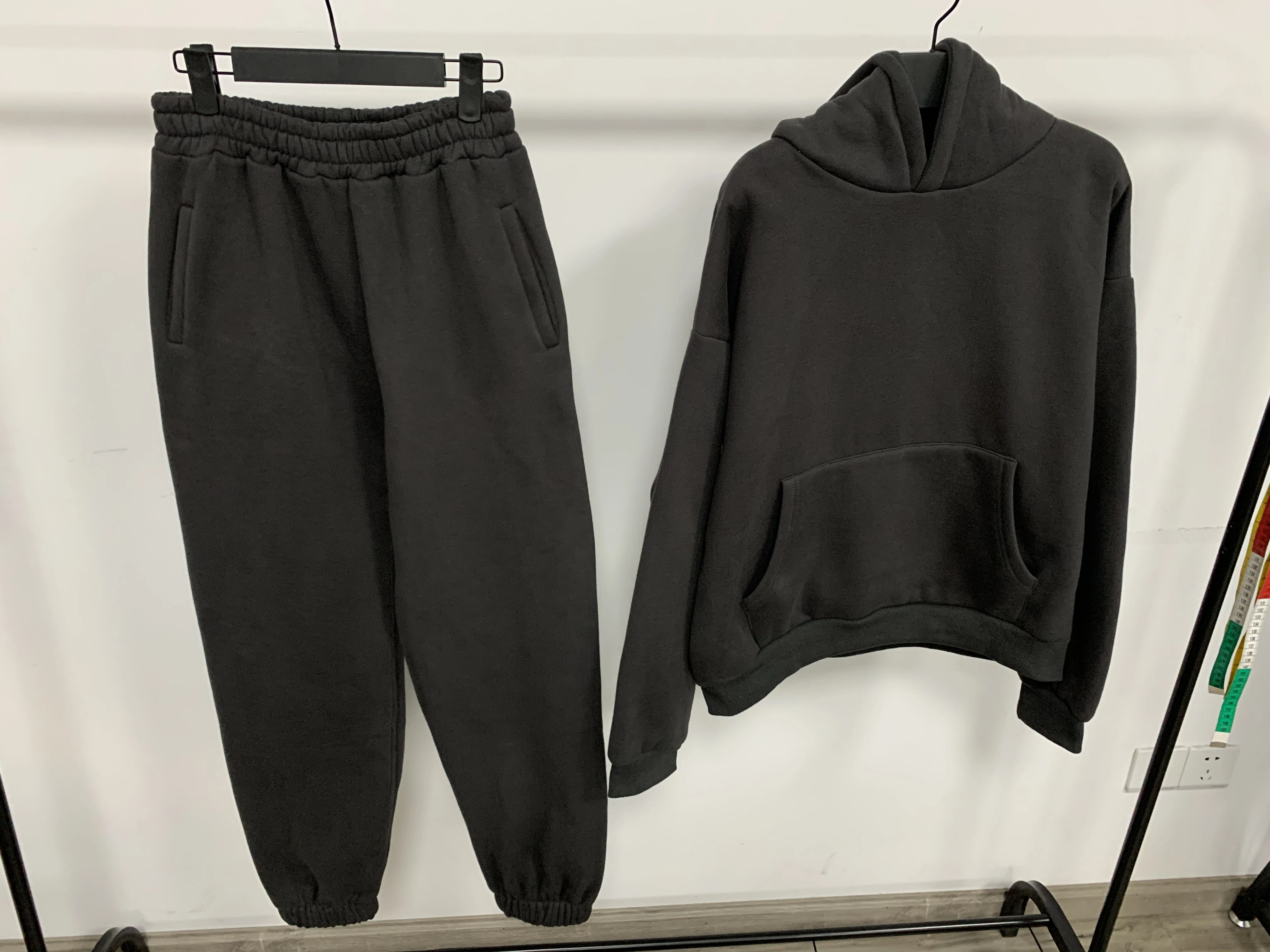 Dropshipping unisex sweat suit Two Piece Set tracksuit cotton sweatsuit sweatpants and hoodie set