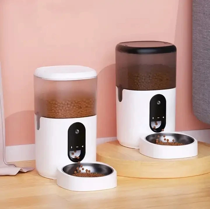 Remote Control APP Video Camera Smart Pet Feeders 6L Automatic Pet Feeder Wifi Connected Smart Pet Feeder with Voice Record