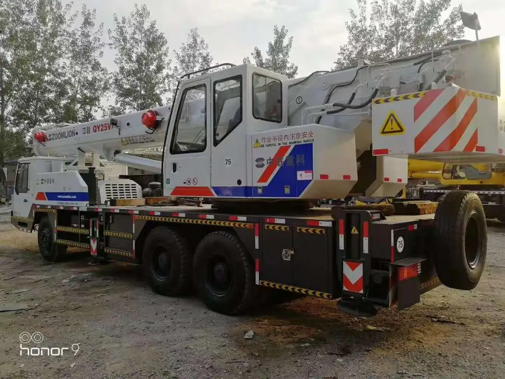 Б/у грузовой кран zoomlion 25 тонн 50 б/у гидравлический автокран Zoomlion