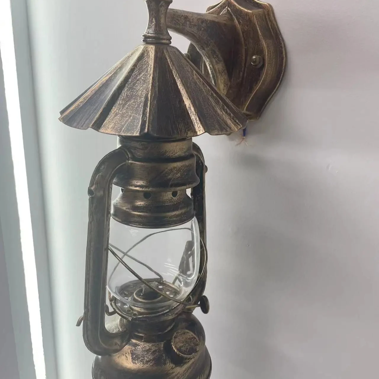 Retro Outdoor Waterproof LED Umbrella Wall Light Doorside Balcony Wall Lamp For Garden