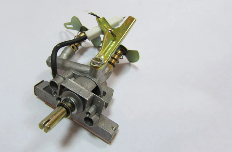 Two Burner Infrared Thailand Butterfly Cooker Home Use cast iron Gas Stove Stainless Steel 2 Burners Table Top Gas Cooktops