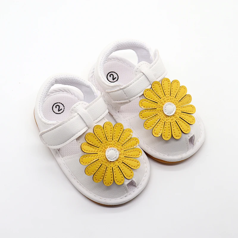 Summer Rubber Soft Sole Breathable baby girl Shoes Little Yellow Flower Sandals