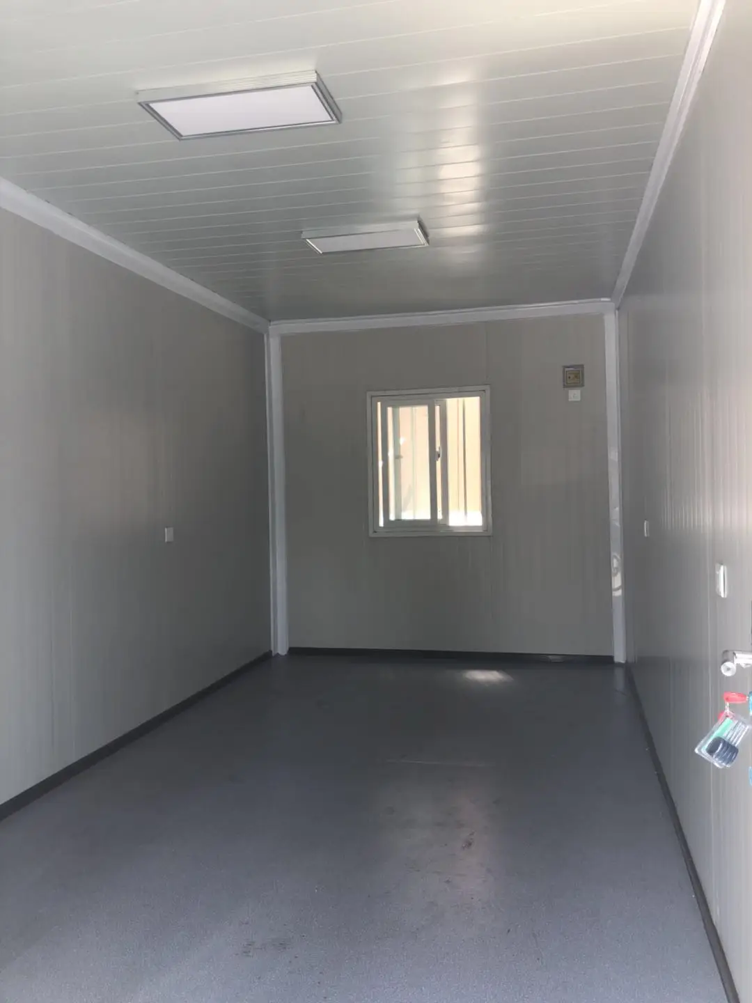 Cbox prefabricated quick assemble wood grain color wall panels modular container house