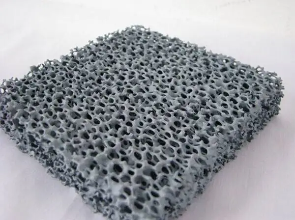 High Porosity Sic Silicon Carbide Ceramic Foam Filter Foundry Casting Ceramic Filter For Molten Metal