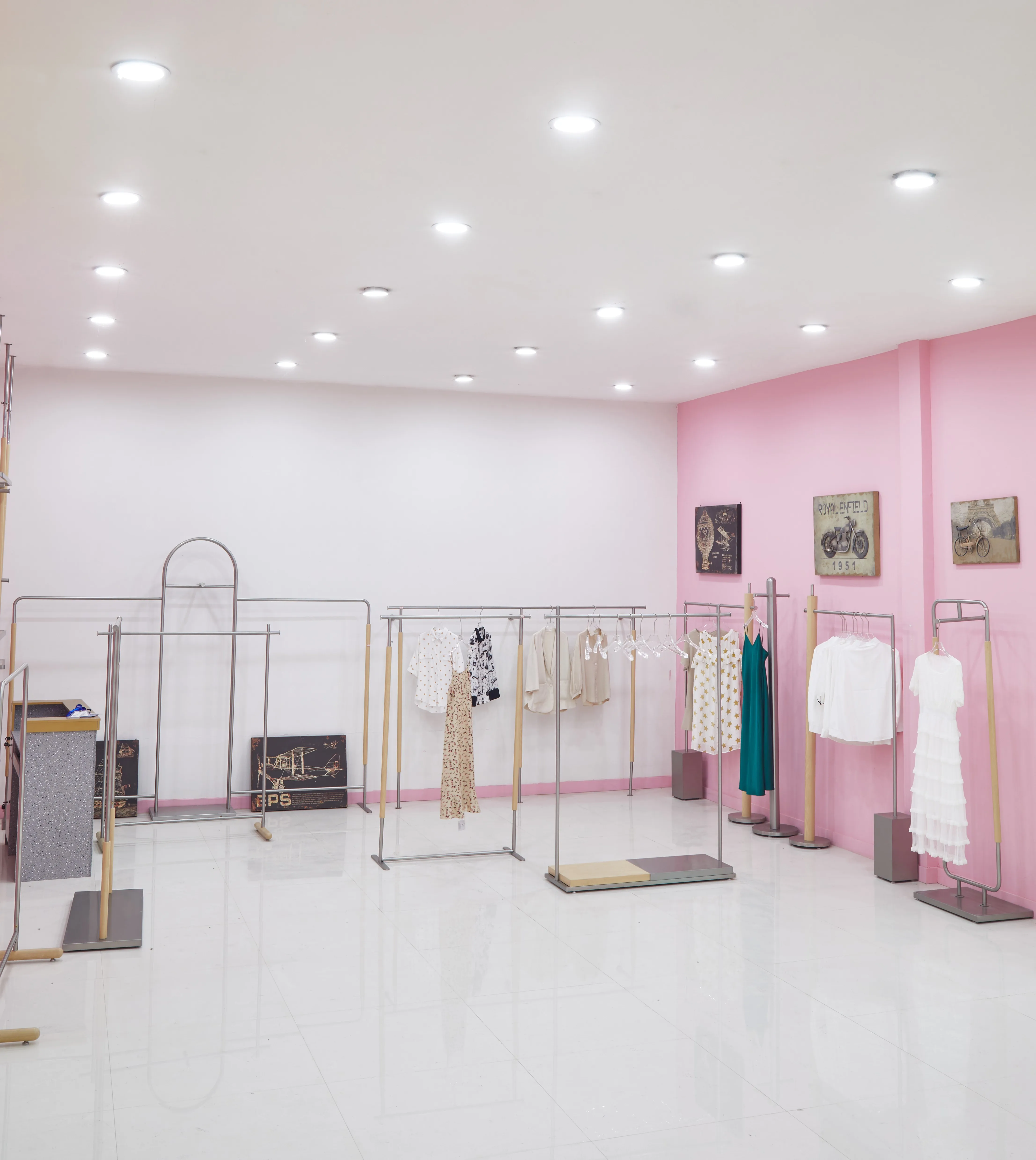 Display Stand/Store cloth rack / Clothes shop equipment