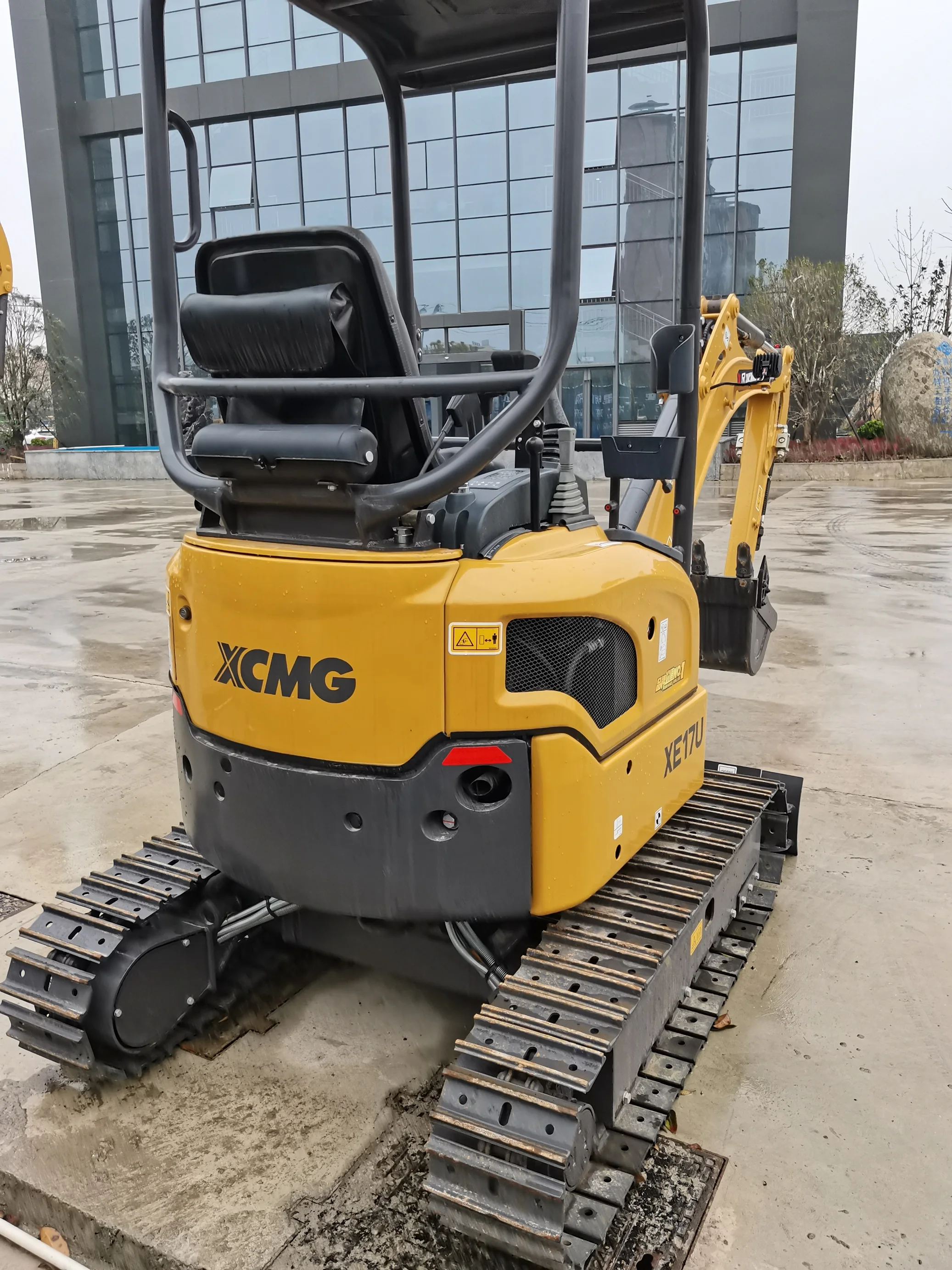 XCMG Used Engineering Construction Machinery Mini Crawler Excavator Mini Trench Digger 1.7ton XE17U