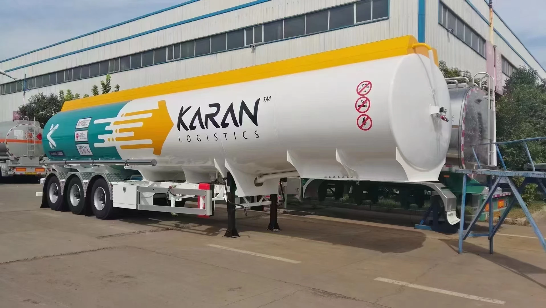 42 cubic liquid tank cars