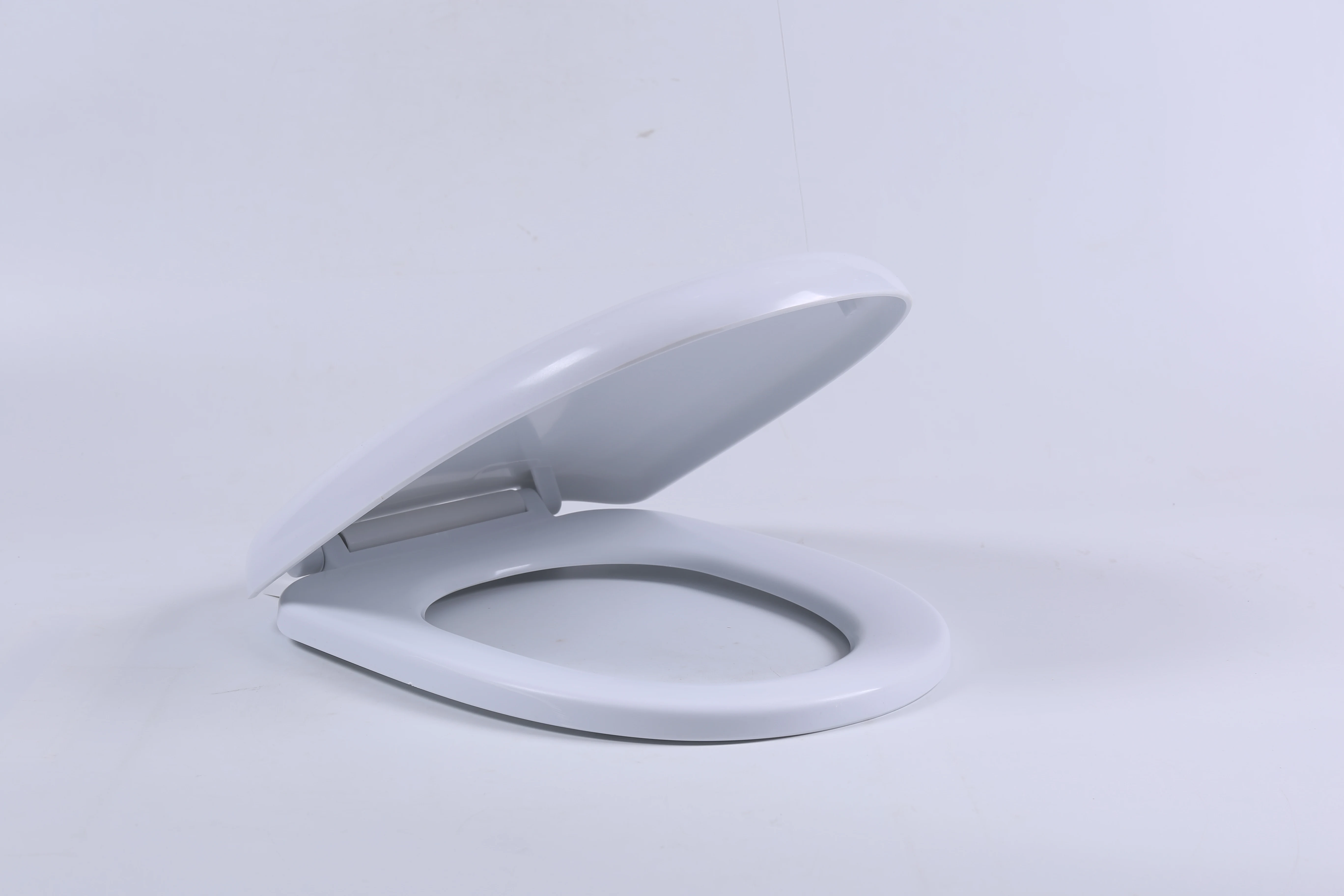 High Quality PP material Toilet Seat For Bathroom Round Oval Soft Close Quick Release Toilet Seat