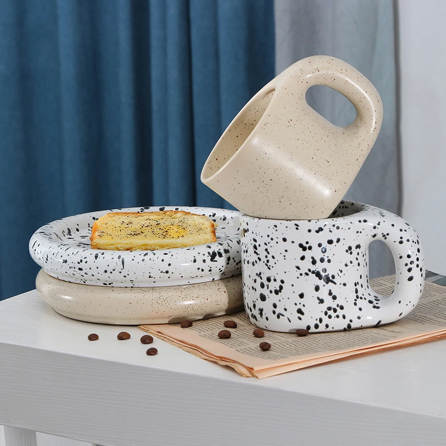 Крупная керамическая кофейная кружка на заказ с краской-брызгами уникальные фарфоровые кофейные чашки брызгами и блюдца для послеобеденного
