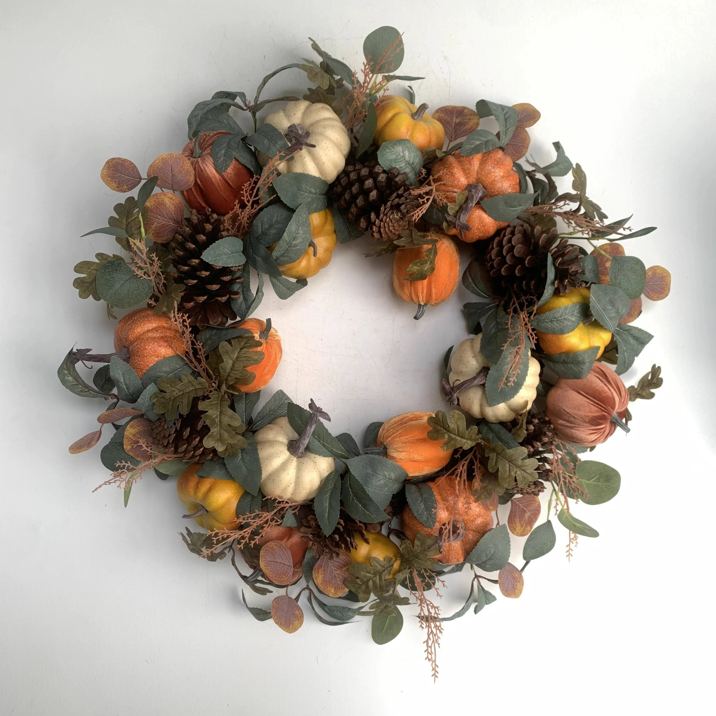 26-30 Inch Autumn Wreath Pumpkin Maple Leaf Berry Pine Cone Artificial Fall Front Decoration Decorative Flowers Plants