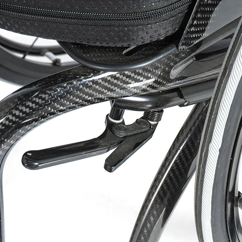 2024 hot selling high quality manual carbon fiber sports wheelchair with aluminum alloy frame with CE ISO for disabled