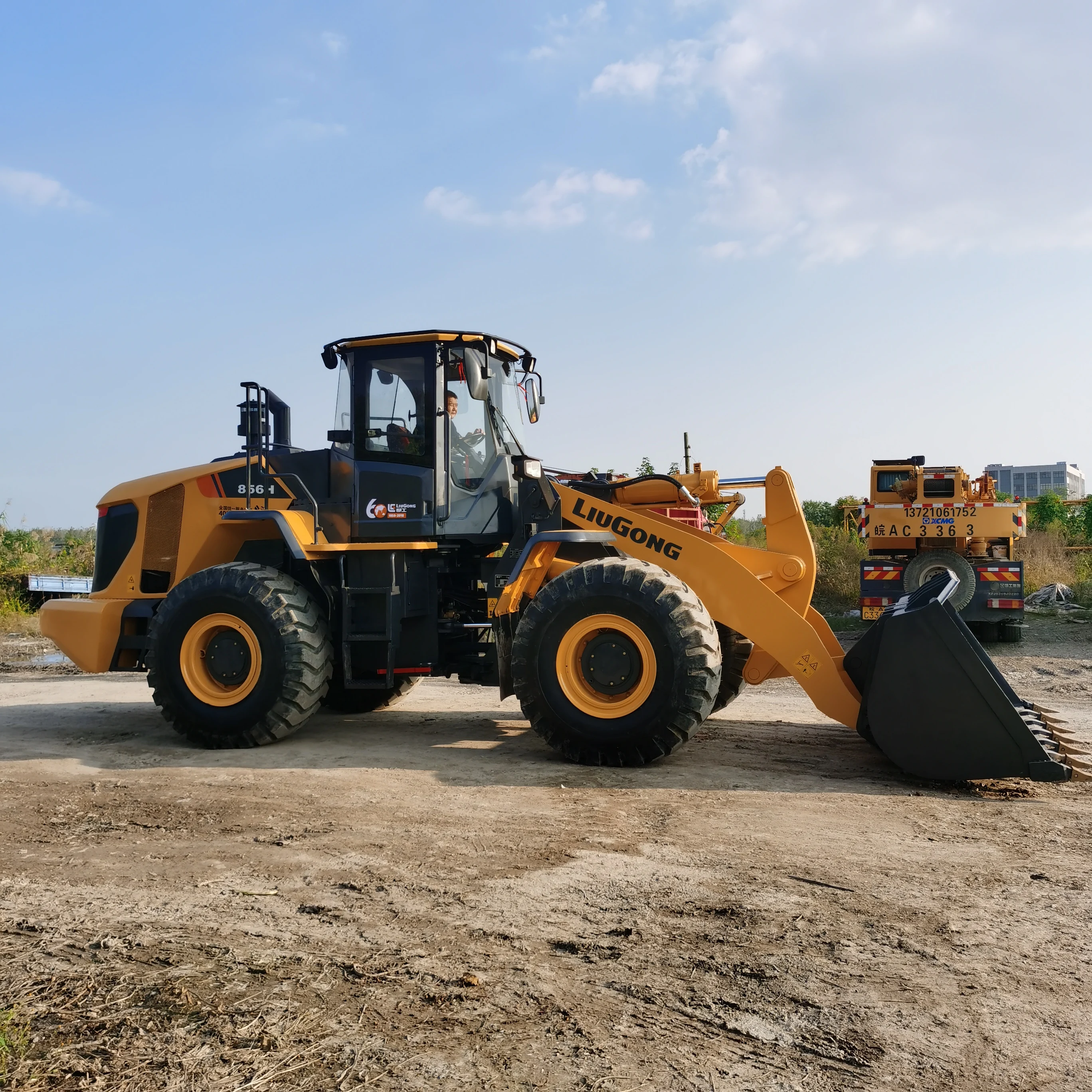 Used Liugong 856H Wheel Loader High Performance Excellent Condition Reliable Construction Equipment Low Hours Models 835 836 869