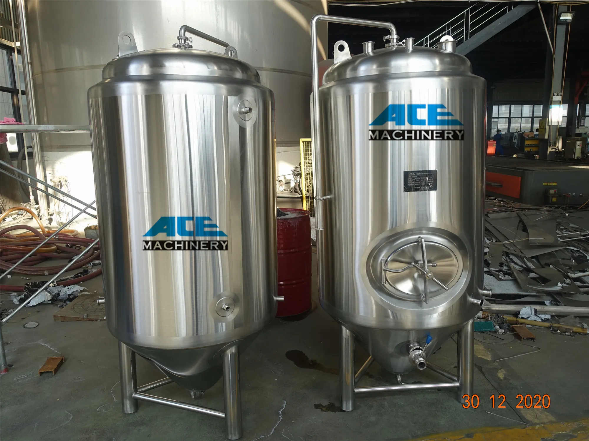 Automatic Home 500l 1000l 2000l Gin Whisky  Brandy Vodka Beer Making Machine Craft Beer Brewing Equipment System